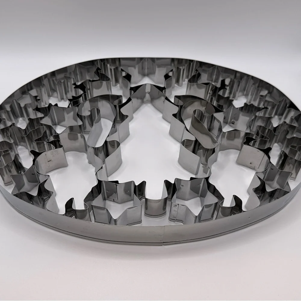 Williams Sonoma Christmas Cookie Cutter Plaque
